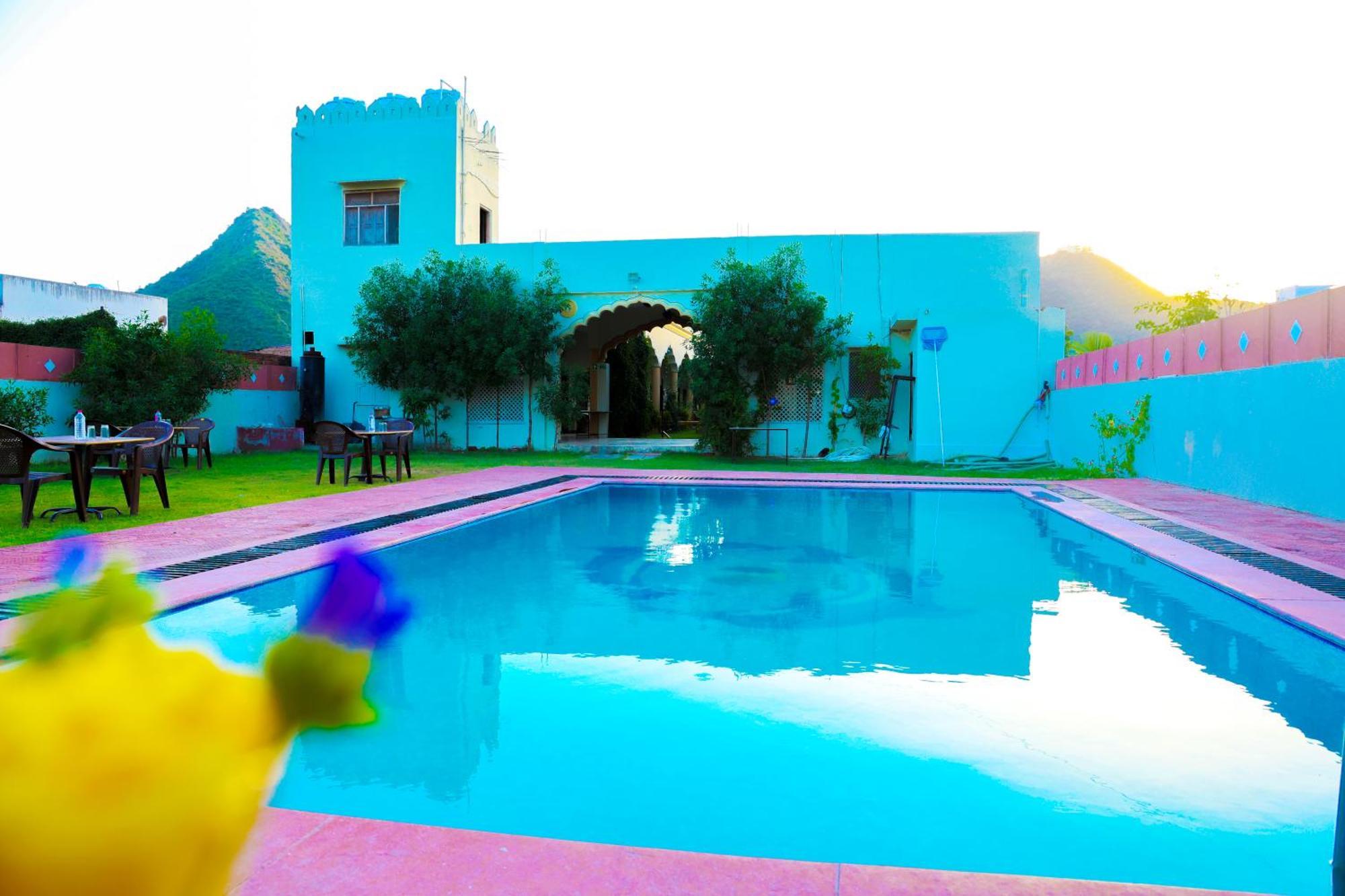Hotel Mewad Haveli Пушкар Екстериор снимка