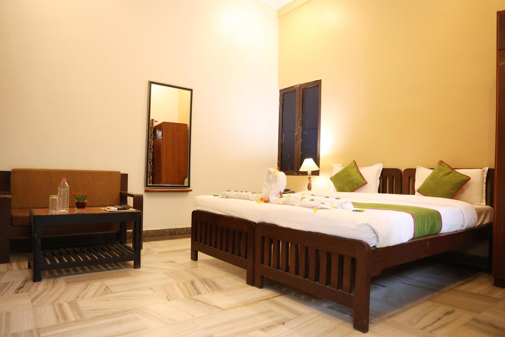 Hotel Mewad Haveli Пушкар Екстериор снимка