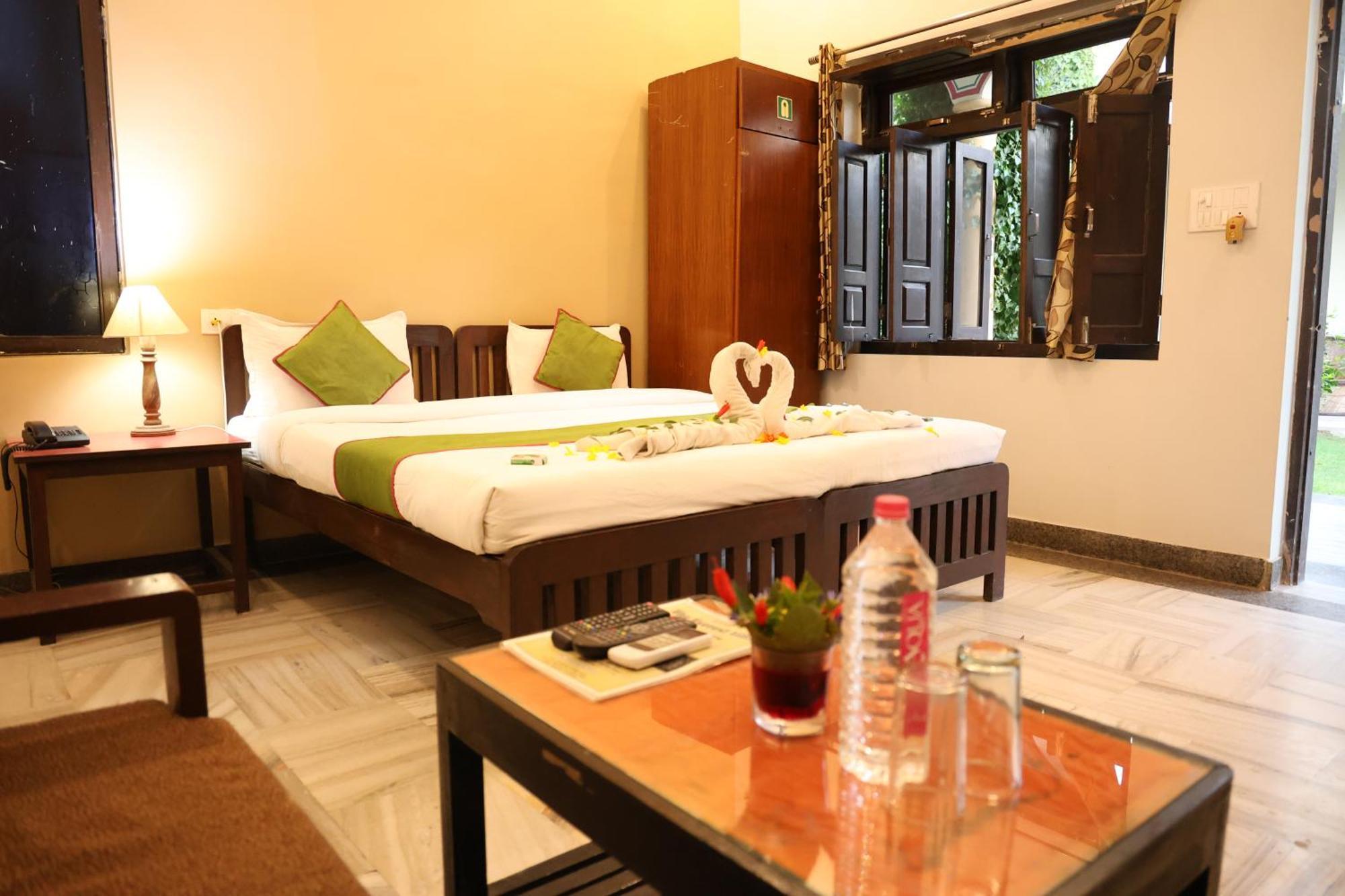 Hotel Mewad Haveli Пушкар Екстериор снимка