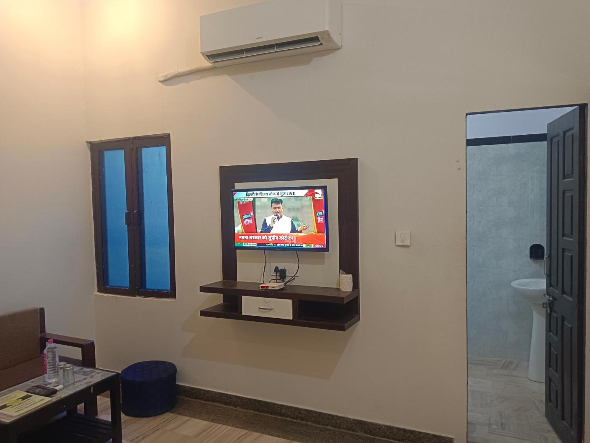 Hotel Mewad Haveli Пушкар Екстериор снимка
