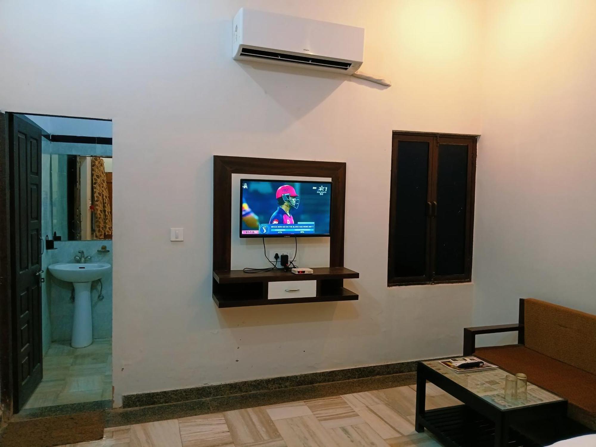Hotel Mewad Haveli Пушкар Екстериор снимка